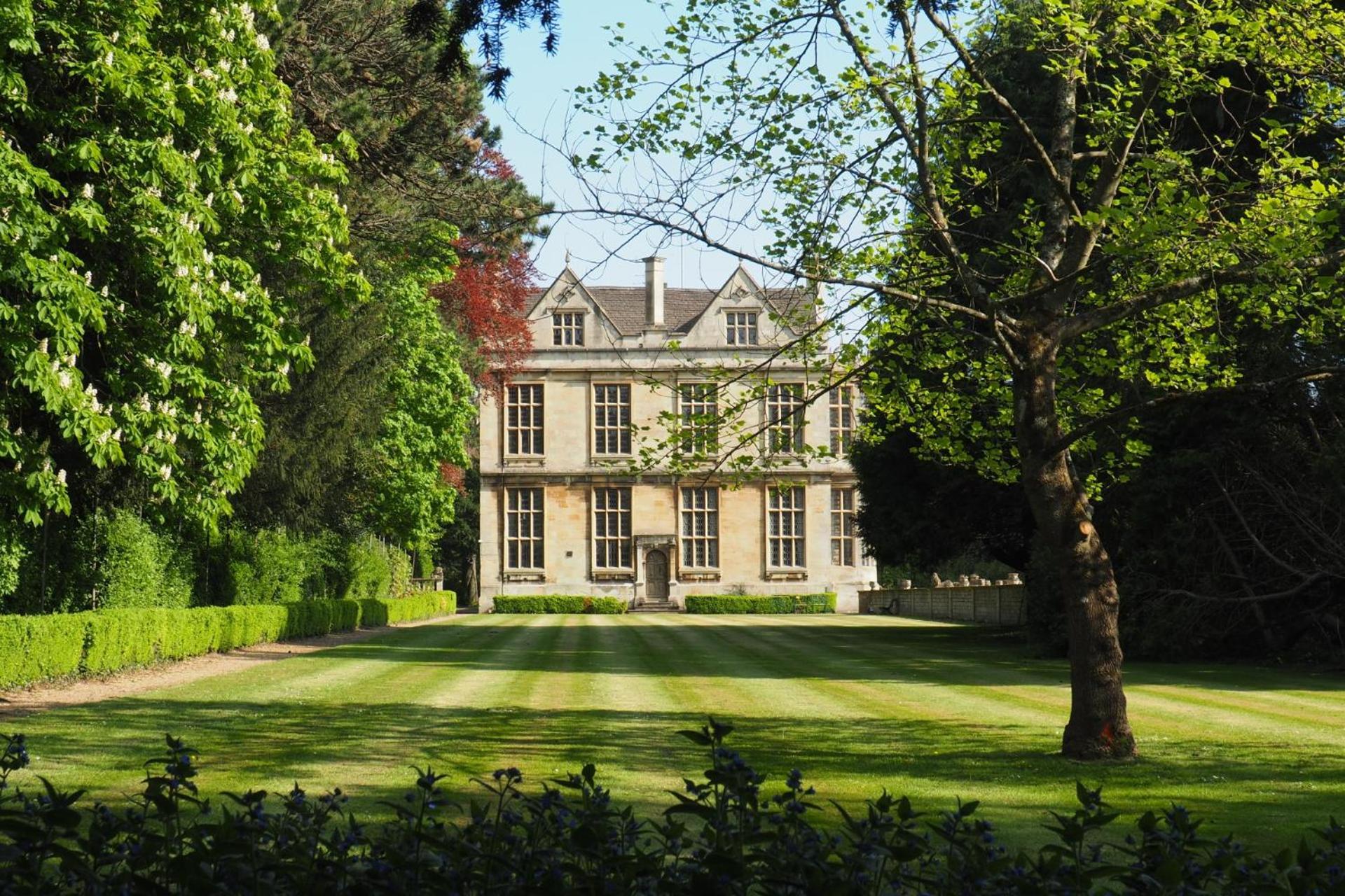 The Hall - Historic Grade I-Listed Jacobean Mansion Bradford-On-Avon Exterior foto